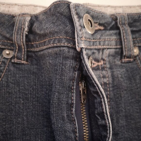 Denver Hayes Ladies Size 6 Medium Wash A-line Jean Skirt - Picture 6 of 10